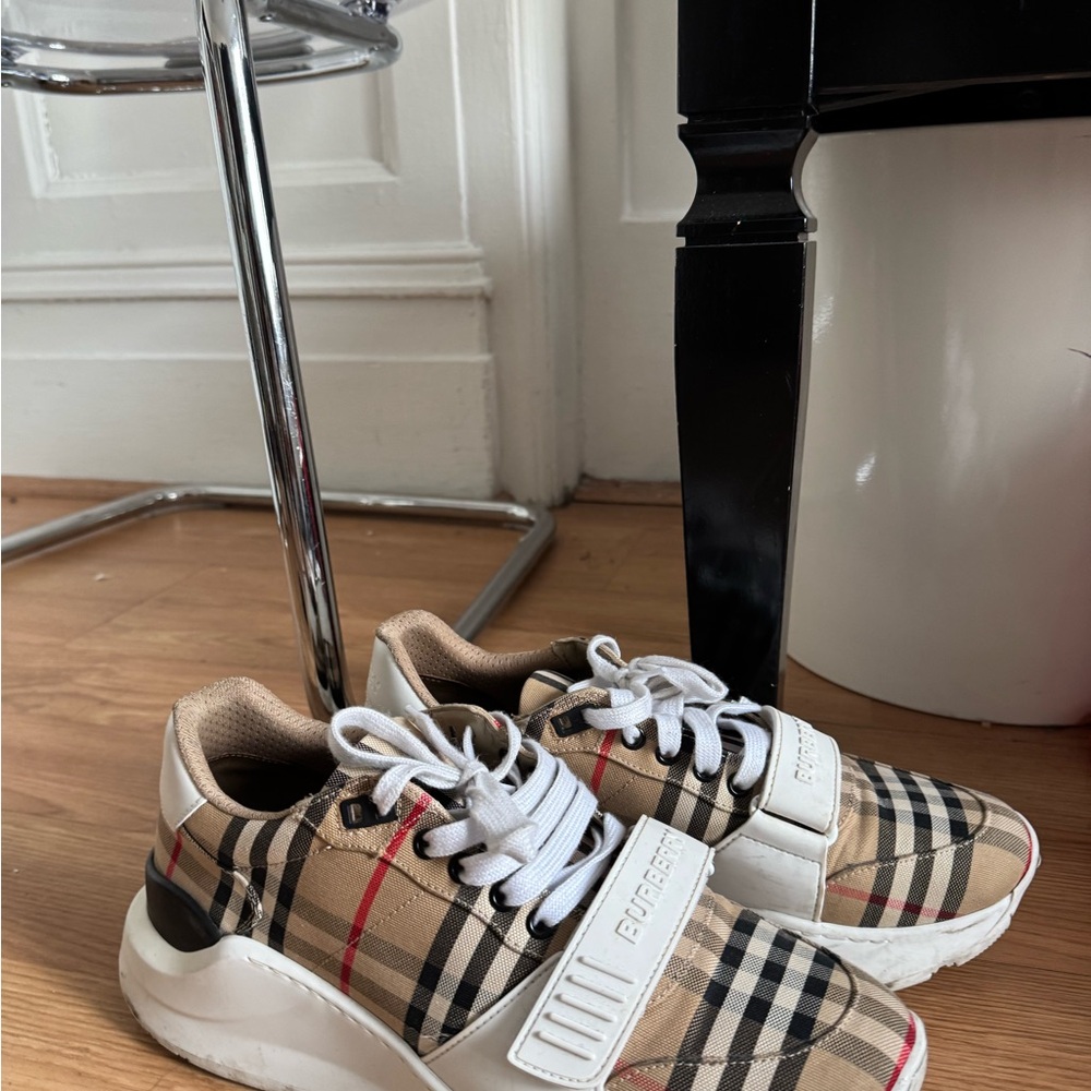 Burberry Tan and White Sneakers with Iconic Check Pattern
